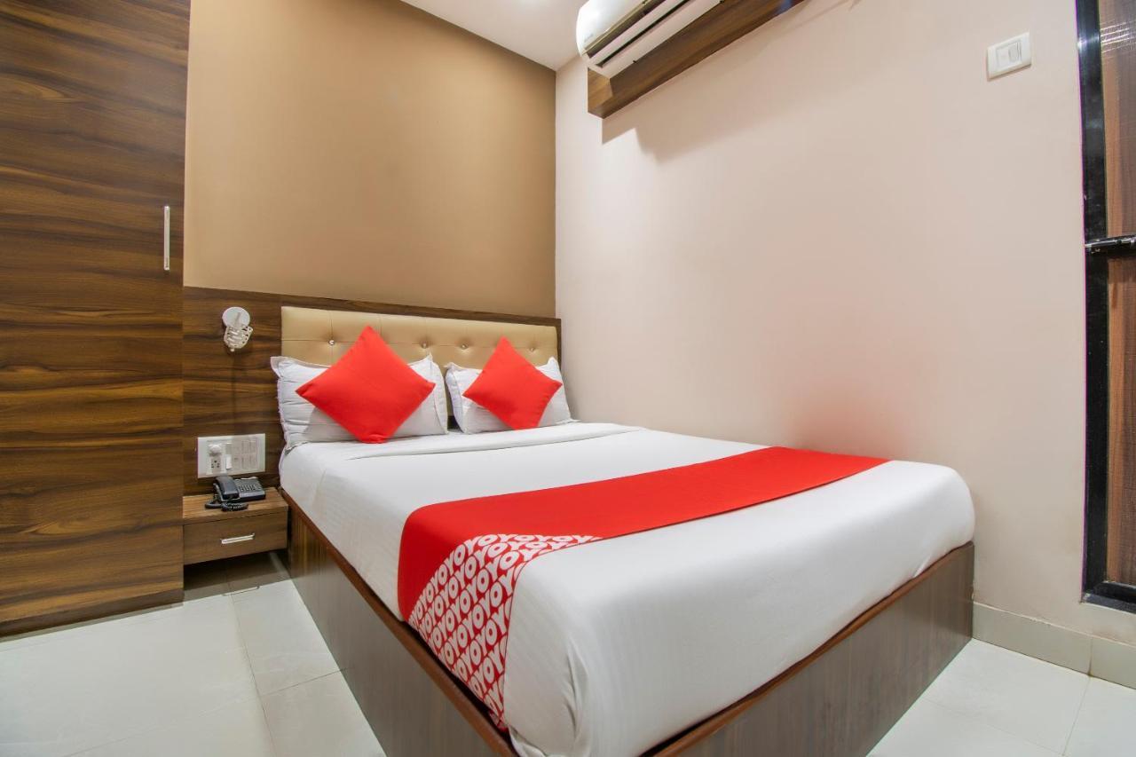 Oyo 69377 Hotel Ruby Mumbai Bagian luar foto