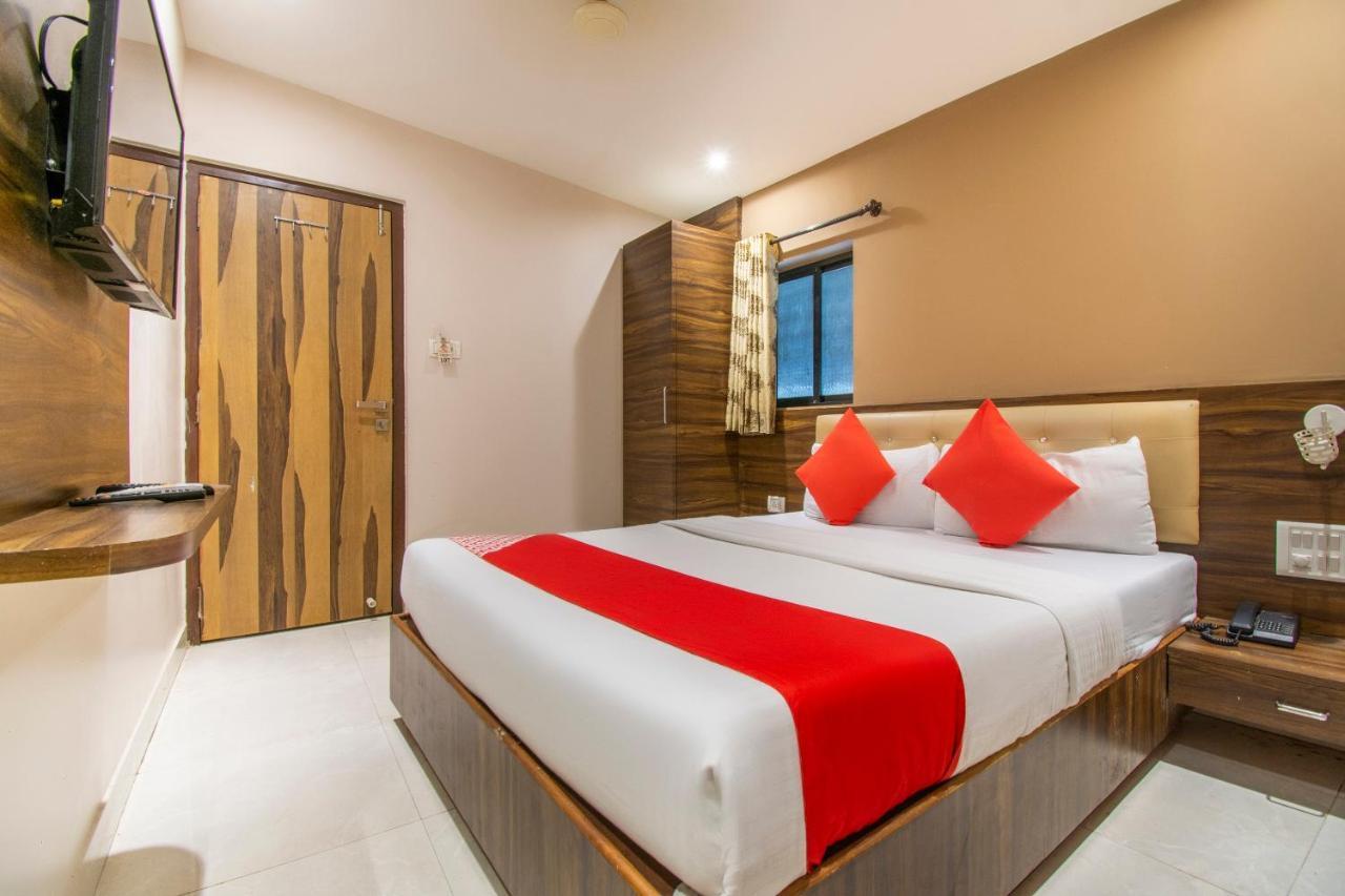 Oyo 69377 Hotel Ruby Mumbai Bagian luar foto